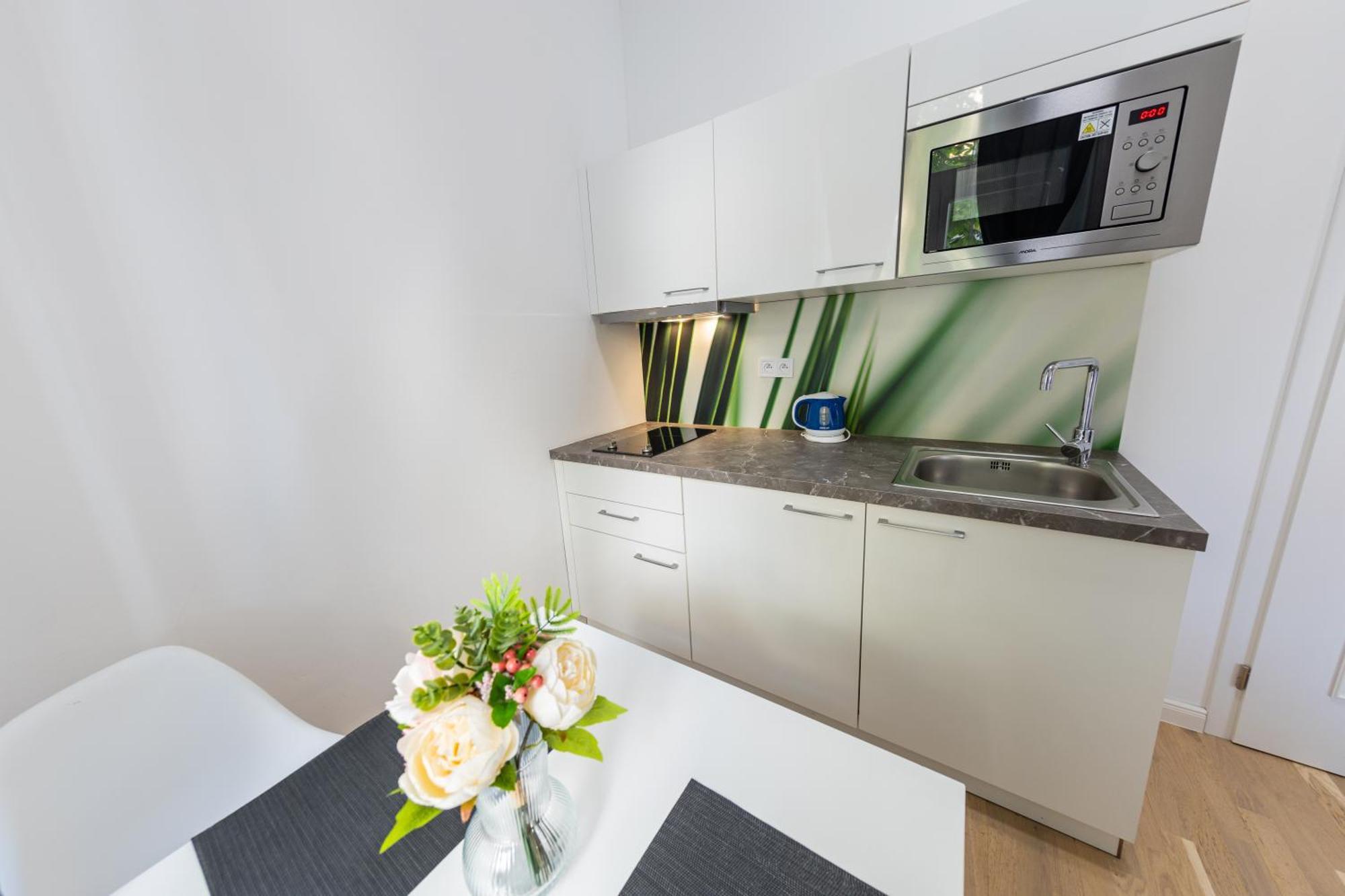 Wenceslas Square Apartment Praha Bagian luar foto